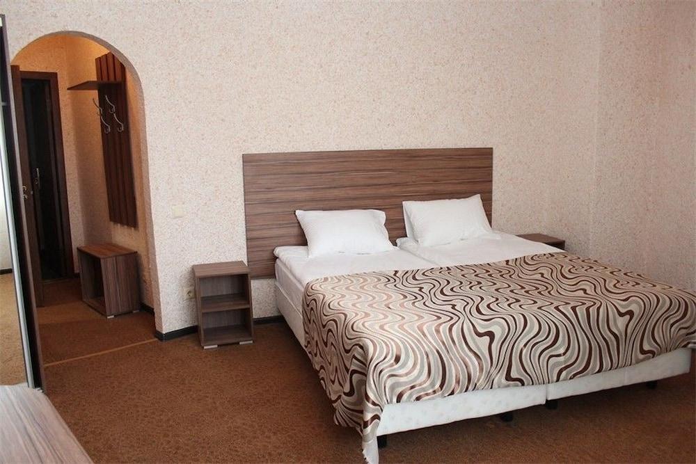 Hotel Kuban Woroneż Zewnętrze zdjęcie